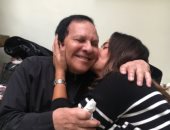 هند صبرى تنعى مصمم الأزياء التونسى عز الدين عليا 