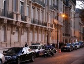 بث مباشر من أمام مقر إقامة "سعد الحريرى" فى العاصمة الفرنسية باريس