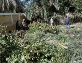 صور .. رئاسة مركز الداخلة تنفذ حملة مكبرة لتطهير الأحياء وإزالة المخلفات