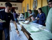 صور.. توافد المواطنين على التصويت فى الانتخابات الرئاسية بتشيلى
