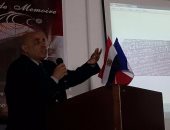 باحث مصرى: المؤرخون أجمعوا أن شامبليون لم ير حجر رشيد