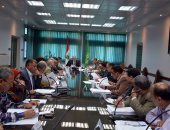 محافظ القليوبية يترأس إجتماع المناطق الصناعية لمناقشة مشاكل الإستثمار 