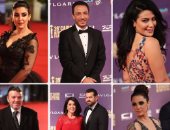 من الملابس والوقوف أمام الكاميرات.. ناقد موضة يحلل إطلالات النجمات بافتتاح "مهرجان القاهرة السينمائى".. روجينا صاحبة "الطلة النموذجية".. إكسسوارات إلهام شاهين ولبلبة الأفضل.. وفساتين "غادة عادل" و"أصالة" مختلفة