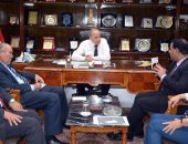 محافظ القليوبية يستقبل مساعد وزير التموين لإقامة مشروعات خدمية بالمحافظة