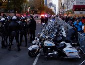 صور..انتشار مكثف للشرطة الأمريكية قبل انطلاق احتفالات عيد الشكر بنيويورك
