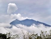 ثوران بركان فى جزيرة بالى الإندونيسية للمرة الثانية خلال أسبوع