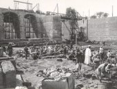 شاهد 18 صورة ترصد مراحل بناء قناطر أسيوط القديمة بعد 115 عاما خدمة