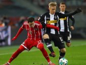 بايرن ميونخ يتأخر بثنائية فى الشوط الأول أمام مونشنجلاباخ  