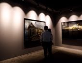 إريك يوهانسون يجسد بالصورة أحلام السرياليين خلال مشاركته فى "اكسبوجر 2017"
