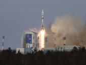 روسيا تطلق 19 قمرا صناعيا من طراز "ميتور M" و"فوستوشنى" الجديد (صور)