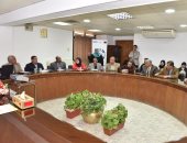 سكرتير أسيوط يترأس الإجتماع التنسيقى للإحتفال باليوم العالمى لذوى الإعاقة