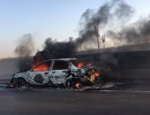 قارئ يشارك "صحافة المواطن" بفيديو لحريق سيارة على الطريق الدائرى