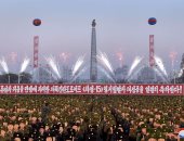 صور.. كوريا الشمالية تحتفل بنجاح التجربة الصاروخية الأخيرة