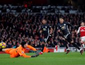 مانشستر يونايتد يسعى لإيقاف أرسنال المتوهج في الدوري الإنجليزي