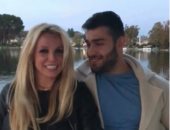 شاهد كيف تحتفل بريتنى سبيرز وصديقها بالكريسماس فى عيد ميلادها