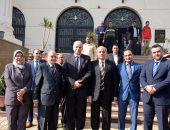 صور.. محافظ القليوبية يزور الهيئات القضائية