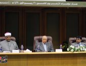 رئيس دار الكتب: الإسلام يؤمن بالتعددية ويدعو للتعايش