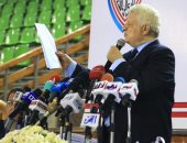 مرتضى منصور يعلن فى بيان رفض وجود "العتال" بمجلس الزمالك