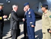 صور.. وزير دفاع أمريكا يصل باكستان لإجراء مباحثات مع القيادة العسكرية