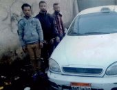 المتهمون بسرقة تاكسى مصر القديمة: طلبنا من السائق "فكة" واستولينا على السيارة