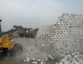  إزالة 11 حالة تعد على الأراضى الزراعية فى حملة بالقناطر الخيرية