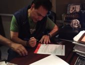 صور.. محمد رياض يتعاقد مع "فنون مصر" على "الأب الروحى 2" 