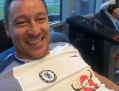 صور.. جون تيرى يعود لتشيلسى من جديد