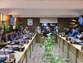 محافظ جنوب سيناء يلتقي بشباب مدن خليج السويس 