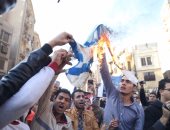 فيديو.. مظاهرات ضد قرار ترامب بإعلان القدس عاصمة لإسرائيل عقب صلاة الجمعة بالأزهر