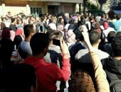 صور .. المظاهرات تشتعل فى جامعة الإسكندرية رفضًا لقرار ترامب