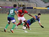 شاهد.. أزارو يستلم ويسدد صاروخية بمهارة أمام المقاصة