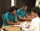 فيديو.. لقاء بين ريال مدريد وجماهيره فى الإمارات قبل مباراة الجزيرة