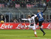 فيديو.. إنتر يسقط بثلاثية أمام أودينيزى ويمنح نابولى فرصة تصدر الكالتشيو 