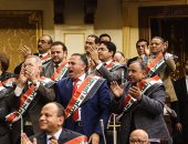 برلمانيون يعلنون موافقتهم على قانون التأمين الصحى: "حلم طال انتظاره"