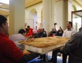 صور.. المتحف المصرى الكبير يستقل العجلة الحربية للملك توت عنخ آمون