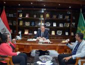 محافظ القليوبية: مبادرة لتشغيل 1000 شاب وشابة شهريًا يناير المقبل