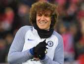 مدافع تشيلسي يقحم ميسي ورونالدو في مزاح حول هازارد