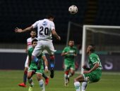 فيديو.. "صدام غريب" بين مهاجمى الزمالك يمنع إحراز الهدف الثالث فى الاتحاد