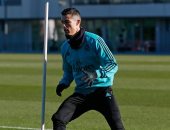 صور.. رونالدو يعود إلى تدريبات ريال مدريد استعداداً للكلاسيكو