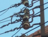 عمود إنارة متهالك يهدد حياة أهالى قرية باها ببنى سويف