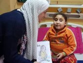 صور.. هداية ملاك تزور مستشفى أبو الريش للأطفال