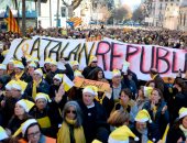 صور.. تظاهرات فى كتالونيا تطالب بالإفراج عن مسئولى الإقليم