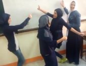 فيديو.. طالبات مدرسة بدمياط يرقصن على موسيقى المهرجانات داخل المدرسة
