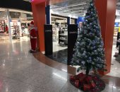 صور .. مطار القاهرة يتزين احتفالا بالعام الجديد