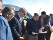 فيديو وصور.. محافظ قنا ورئيس "مشروعات التعمير" يتفقدان مشروعات الوقف ونجع حمادى