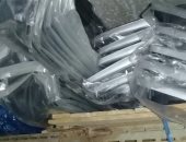 صور.. ضبط صاحب مخزن قبل ترويجه 1147 قطعة غيار سيارة مجهولة بباب الشعرية