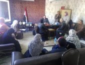 محافظ الإسكندرية يكلف رؤساء الأحياء بالمتابعة المستمرة لشكاوى المواطنين