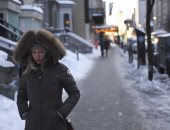 صور.. الثلوج تغطى شوارع كندا.. والسكان يتحدون موجة الصقيع
