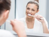 غسيل الأسنان ممكن يعملك حساسية.. اعرف إيه أسبابها وعلاجها 