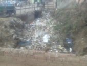 أهالى قرية تتا بالمنوفية يطالبون بتغطية الجزء المتبقى من الترعة لتراكم القمامة